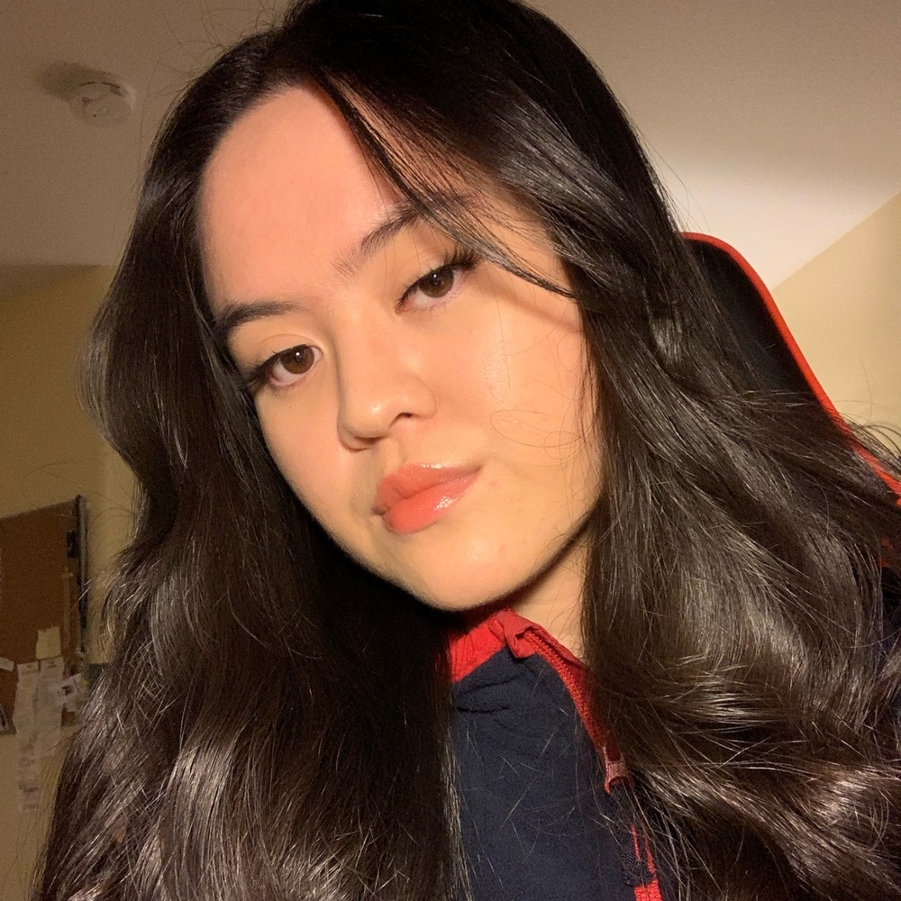 Meet your Posher, Carla